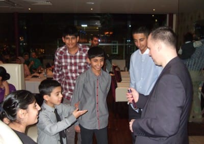 Amazing Close up Magic - Phil Taylor Magician